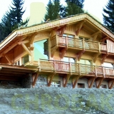 LES HOUCHES chrobak profucent domuw drewnianych domy drewniane styl alpejski